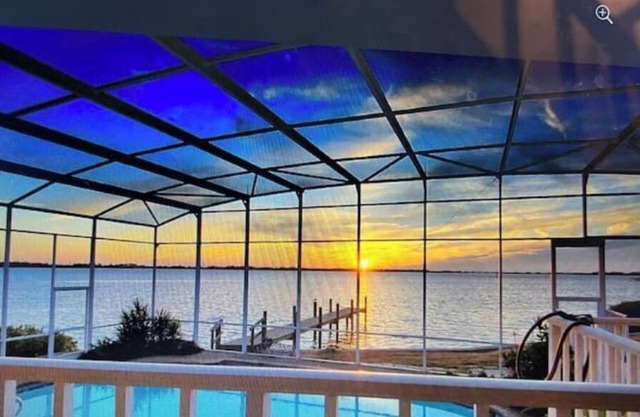 The Bays Edge Retreat Waterfront