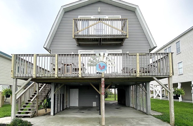 The Beach Barn - Dog-Friendly, Sleeps 10, Free Linen, Shibumi & RV Parking