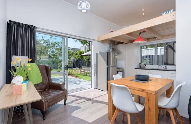 The Beach Place - Papamoa