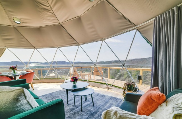 ‘The Bear Dome’ w/ Barrel Hot Tub in Franklin!