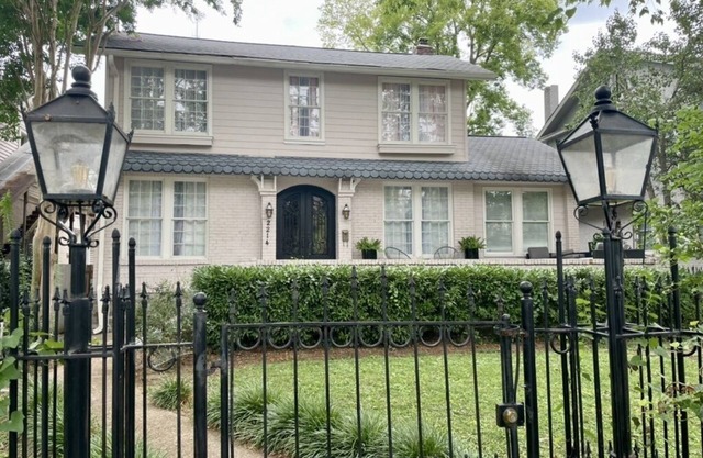 The Belmont - Lux Abode with Pool on Belmont Blvd