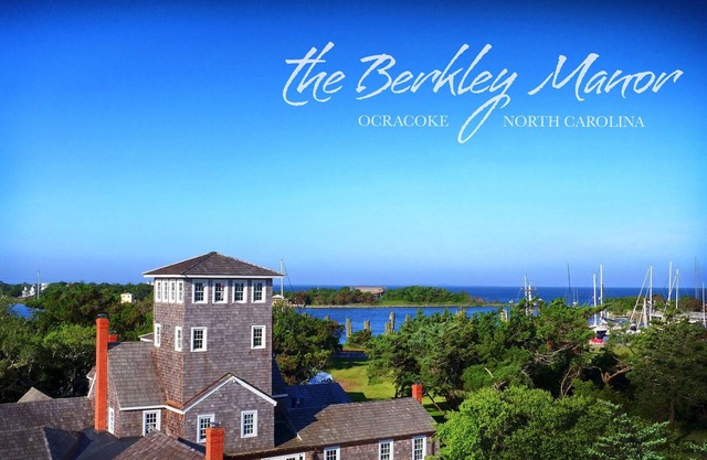 The Berkley Manor - La plus grande location d'Ocracoke - Un domaine sur Silver Lake
