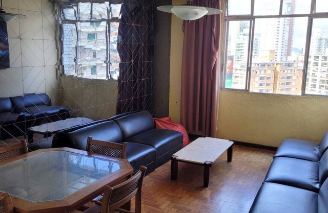 The best beach in Santos, Gonzaga, 2 bedrooms + 3 bedrooms next to the shopping malls...