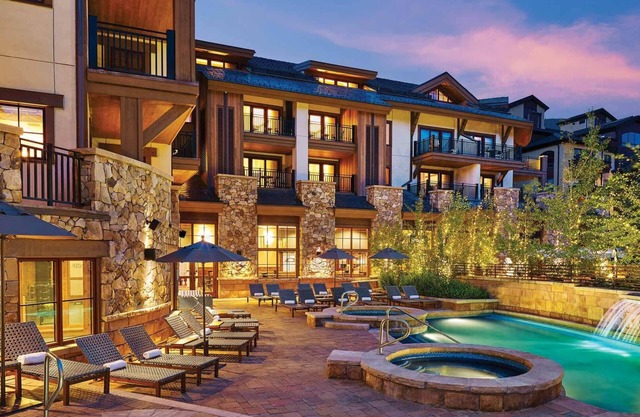 THE BEST PRICE 2BR - 2BA Residence at THE SEBASTIAN in DT Vail Village