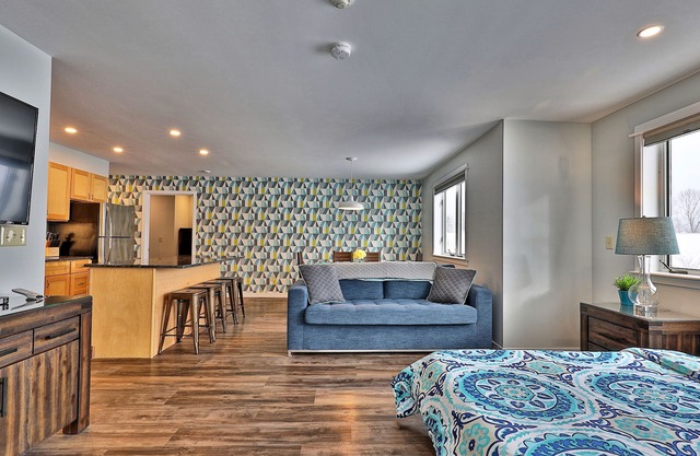 Belle suite pour 6 personnes dans le centre de Killington # 122
