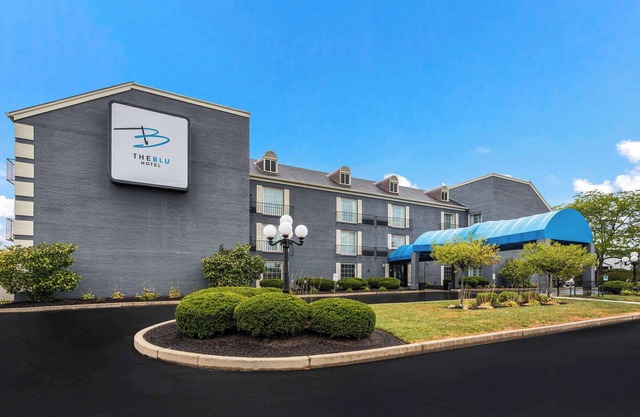 The Blu Hotel Blue Ash Cincinnati, Ascend Hotel Collection