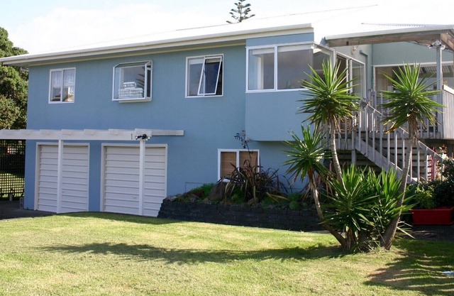 The Blue Marlin - Waihi Beach Holiday Home, WAIHI