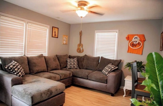 The Bluegrass House