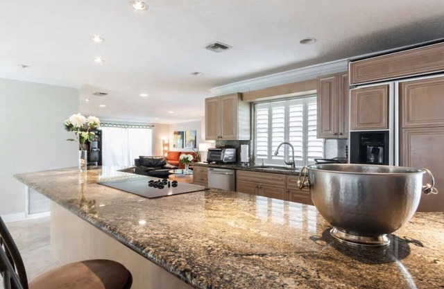 The Boca House near Beach w/ Pool TRUE FL !