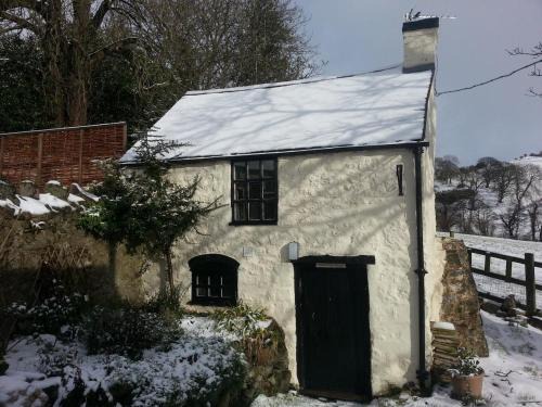 The Bothy, wood fired hot tub, luxury spa bathroom