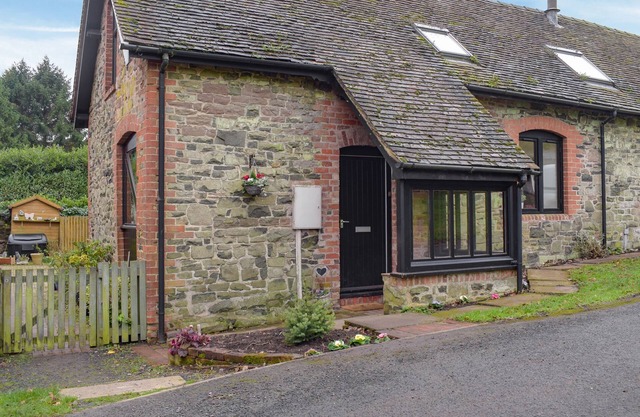 The Boyne Arms Cottage