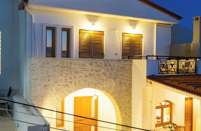 La maison du pont à Spili