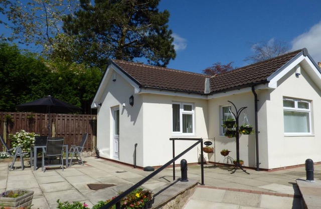 Le bungalow, Burnley