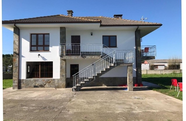 LE RANCH DE BUST (Luarca - Asturias)