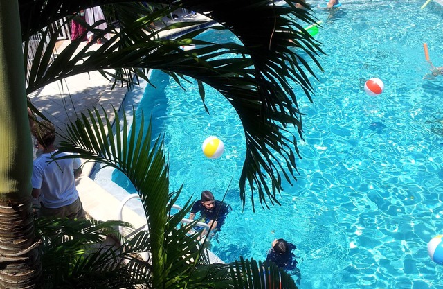 The Caribbean Court Boutique Hotel