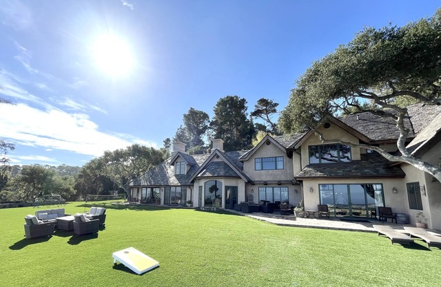 The Carmel Estate - Gorgeous Monterey Bay Views & Exclusive Privacy