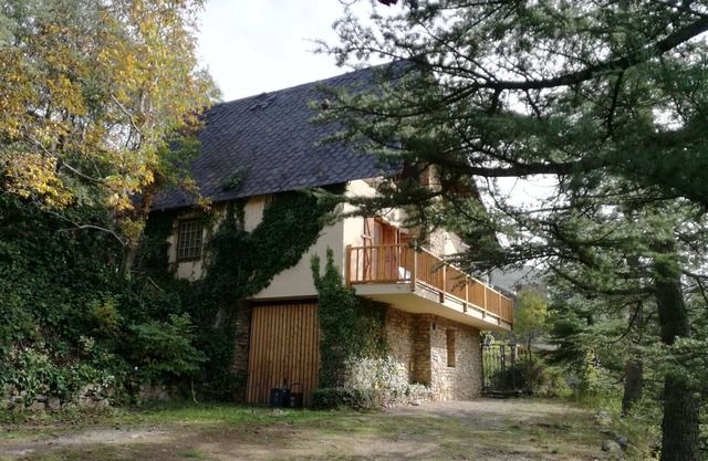 LA CASITA DE LA FORÊT DU TRI