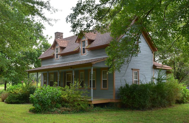 The Cass House on the Mulberry River / near OHV Trails