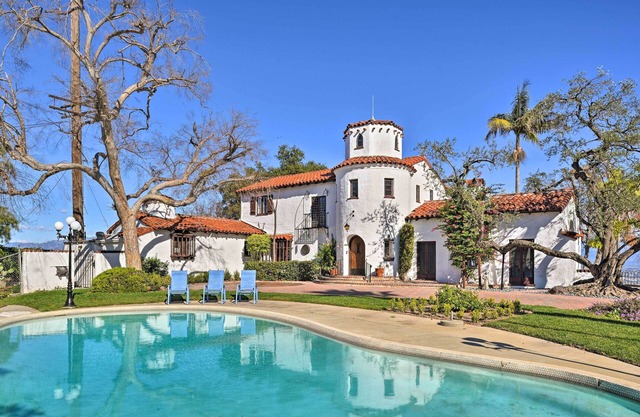 «The Castle» Hacienda Heights Home w / Patio & Pool!
