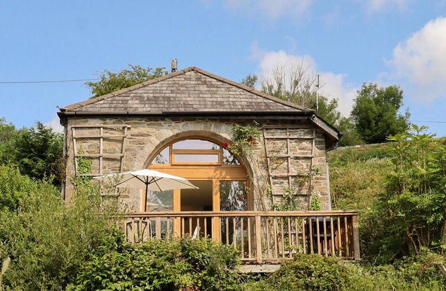 THE CIDER HOUSE, family friendly, with a garden in Landrake