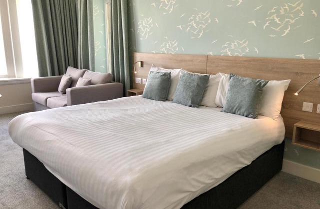 The Clarendon Hotel