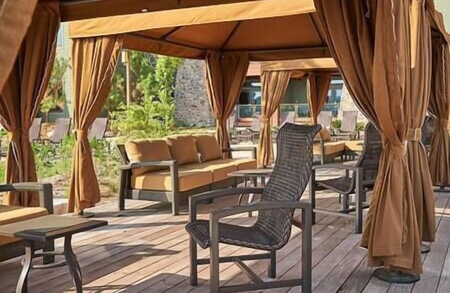 The Cliffs | Lux Resort | Concierge | Pool