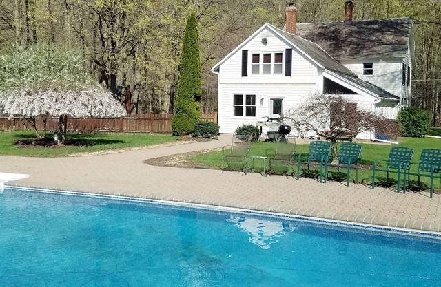 Le Cliffview Farmhouse au coeur du pays du cheval!