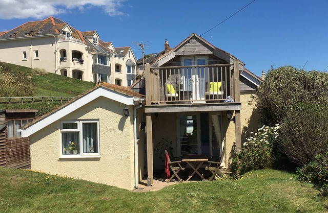 The Coach House, Hope Cove, cliff top location, stunning views, by the beach