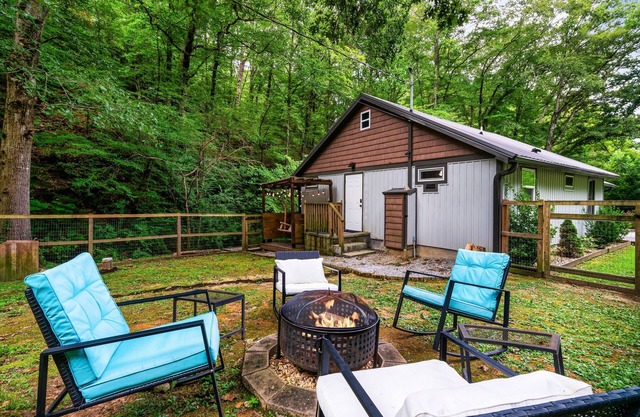 The Coffee Cottage TN