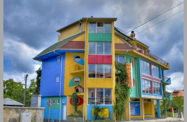 The Colourful Mansion Hotel