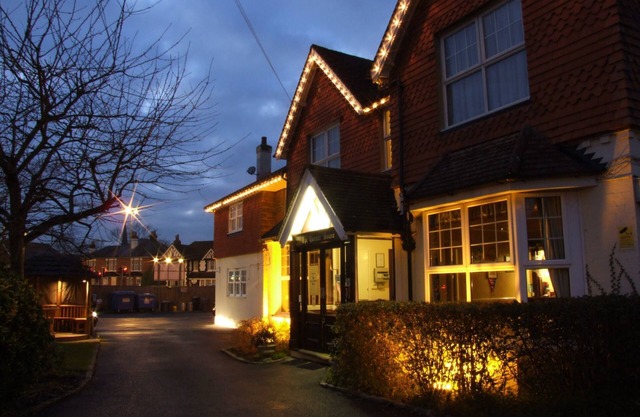 The Corner House Hotel Gatwick