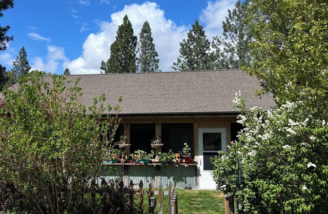 The Cottage at Parallel 46 Vineyard