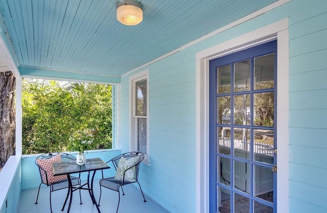 The Cottage by Anna Maria Island