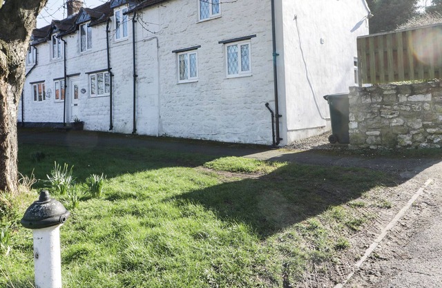 Le Cottage, STAXTON