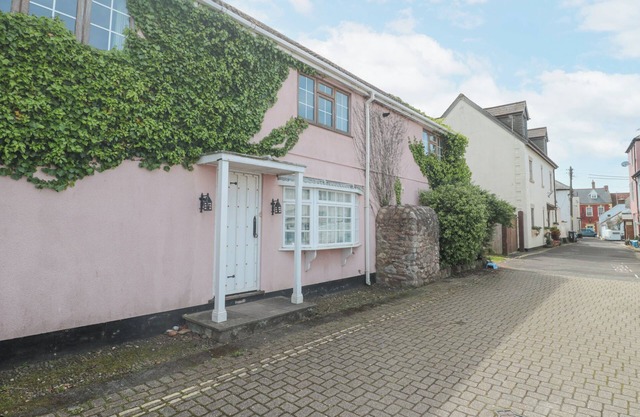 Le Cottage, WATCHET