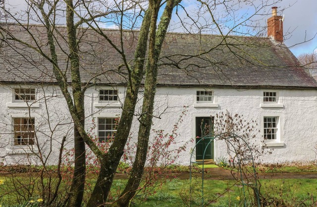 LE COTTAGE, POLWARTH CROFTS, accepte les animaux à Duns, Ref 977225
