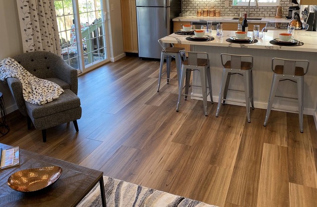 The Cottage, steps from downtown Amador City.