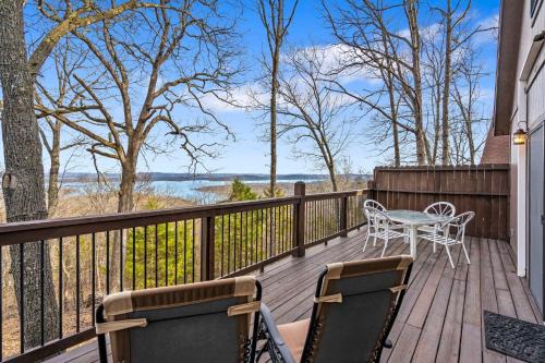 The Cottages on Lake Bluff - Nearby Table Rock Lake