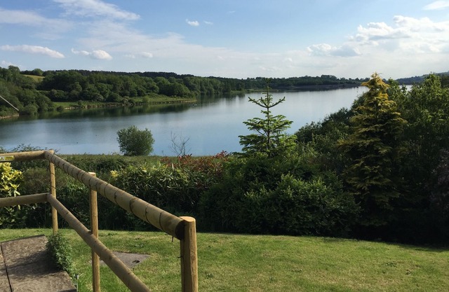 The Croft sleeps 16 - Perfect for Group Gatherings Overlooking Carsington Water.