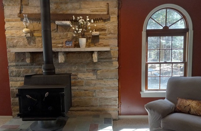 The Crosscut! A cute cabin in the Allegheny National Forest!