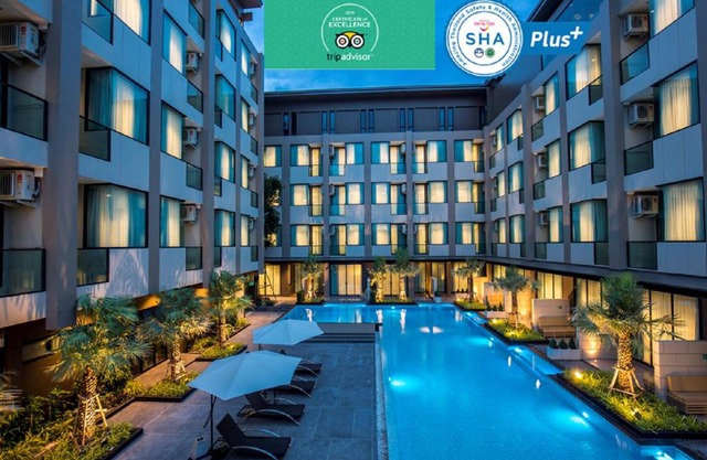The Crystal Hotel Buriram - formerly X2 Vibe Buriram