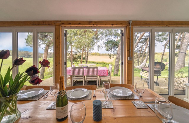 The Dairy est une fantastique maison de vacances rénovée avec trois chambres doubles,
