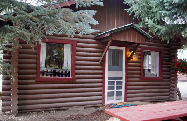 Cozy, comfortable and conveniently located cabins.