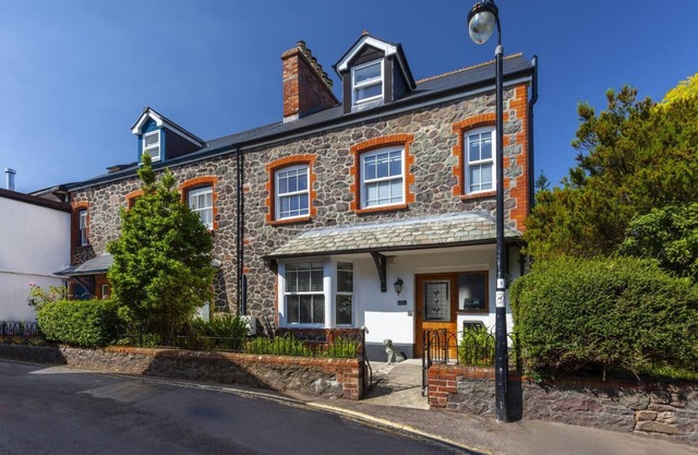 The Dog House, Porlock