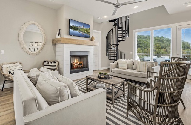 The Dogwood · Luxury Hot Tub! · Lake Front Access ·