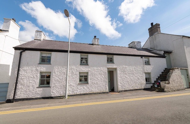 The Eagles, un magnifique cottage de caractère de 3 chambres à Aberffraw
