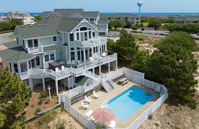 The Edge Of Reality: Private Pool, Spa, Rec Room