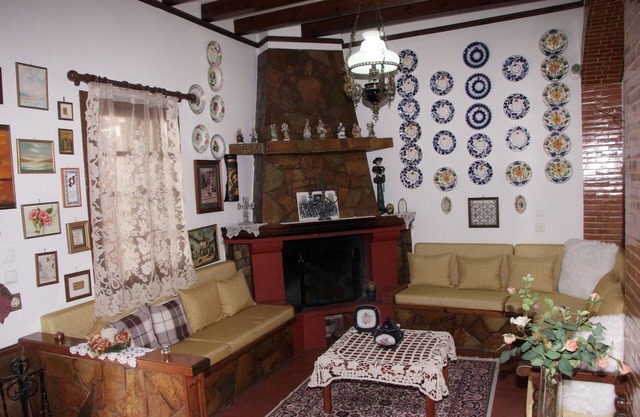 LE F. J. LA MAISON TRADITIONNELLE EST UNE EXPÉRIENCE SPÉCIALE POUR DES PERSONNES SPÉCIALES.