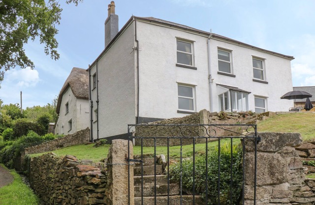 The Farmhouse, OKEHAMPTON