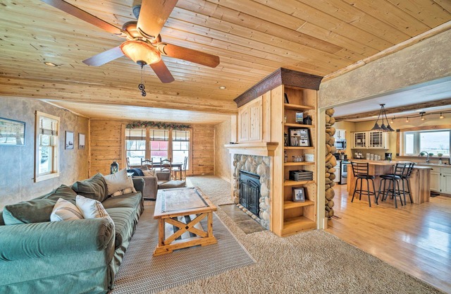 Ferme historique Red Lodge sur 10 acres!